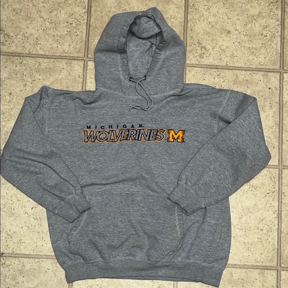 Vintage Gray Michigan Wolverines Hoodie
